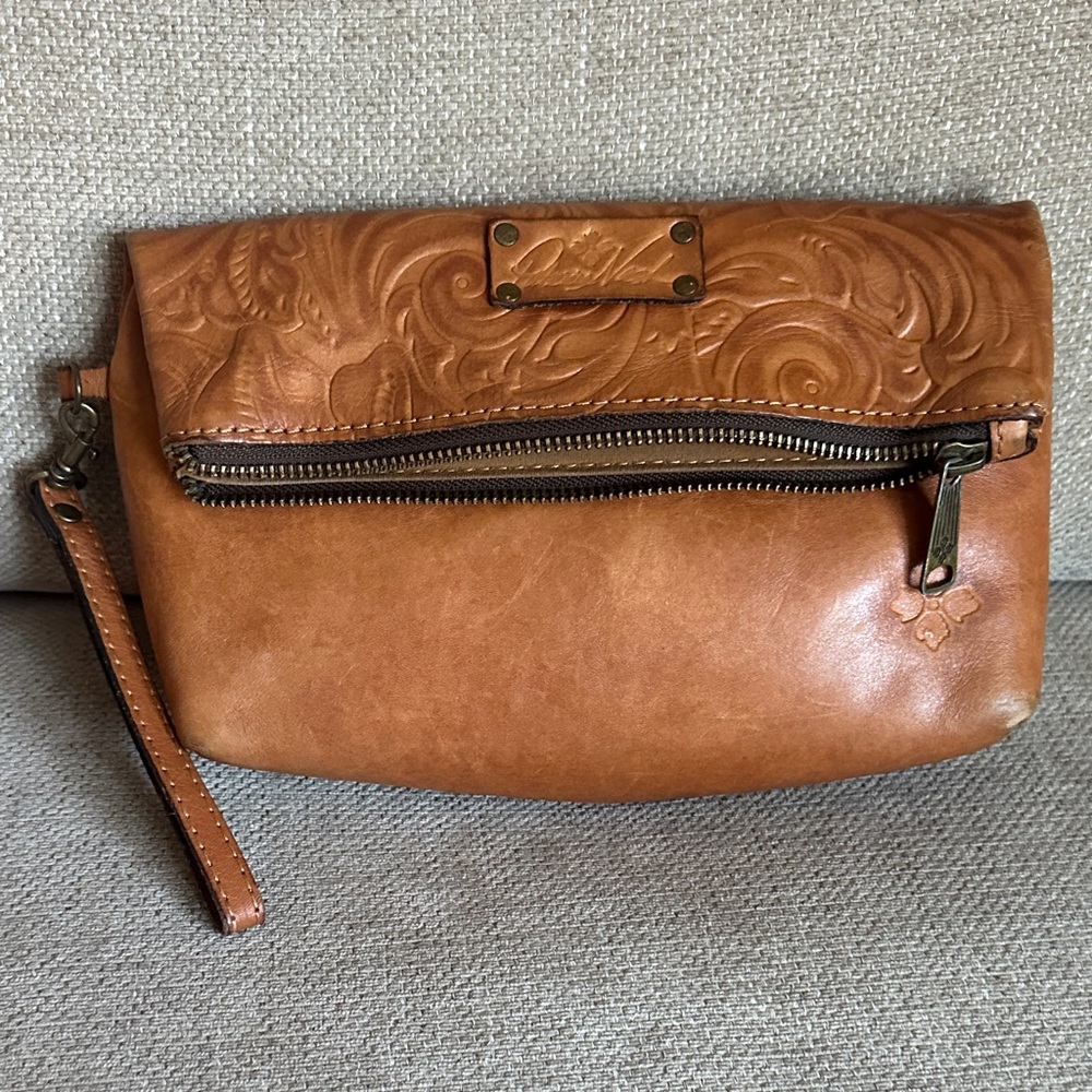 Elegant Brown Leather Clutch